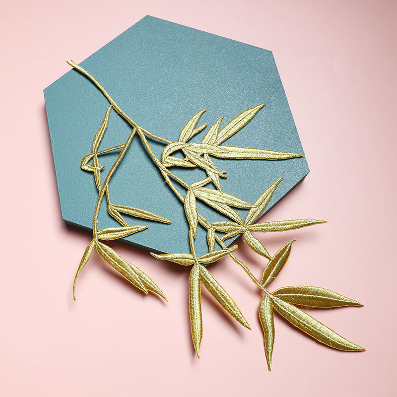 Embroidery Fonts - Ricamo in bambù ferro sulla toppa