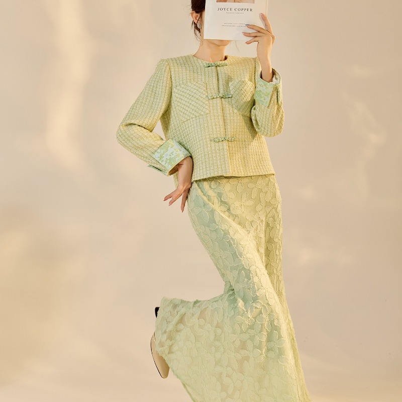 Nuovo set autunnale in stile c - Embroidery Jacket recensione e prezzo