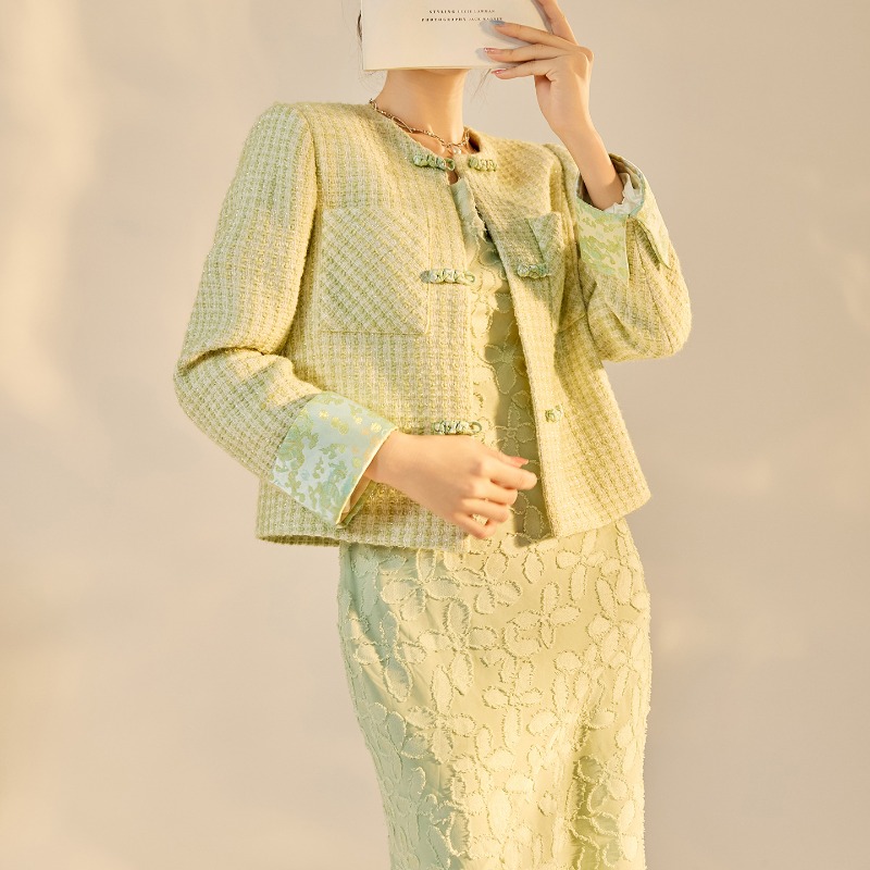Nuovo set autunnale in stile c - Embroidery Jacket recensione e prezzo