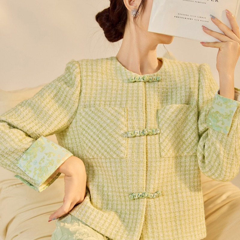 Nuovo set autunnale in stile c - Embroidery Jacket recensione e prezzo