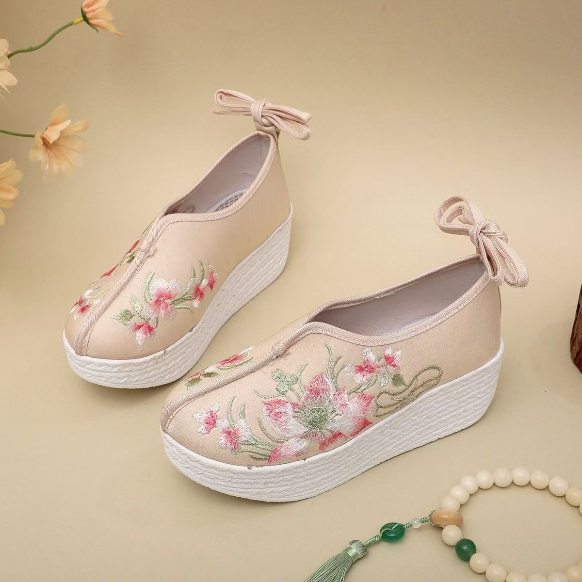 Scarpe Etniche da Donna con Ze - Embroidery Skirt recensione e prezzo