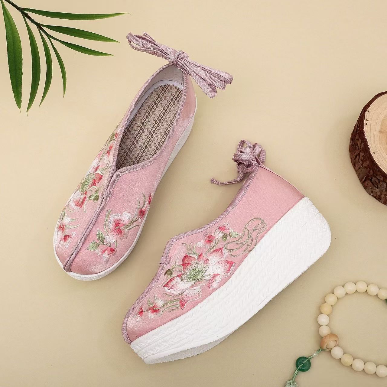 Scarpe Etniche da Donna con Ze - Embroidery Skirt recensione e prezzo