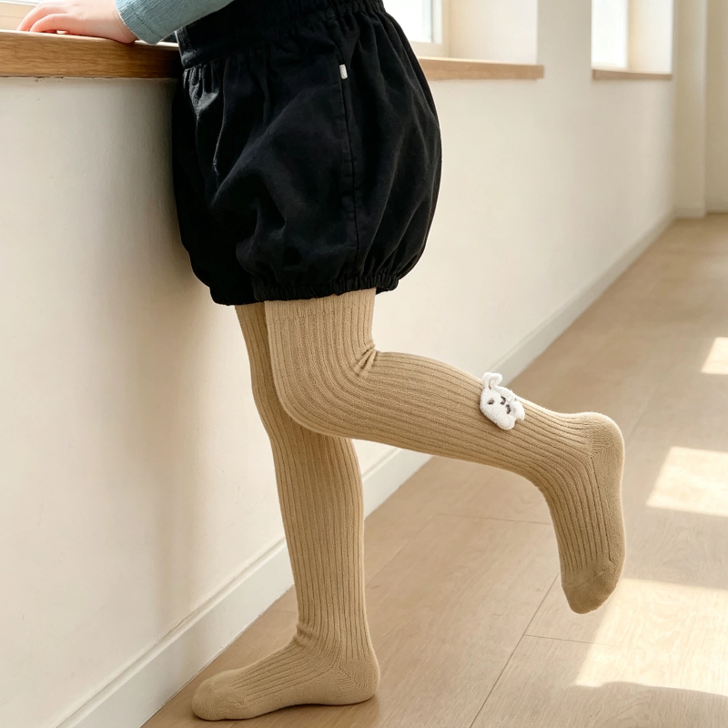 Calze a rete per bambine, dal  - Embroidery Design Love recensione e prezzo