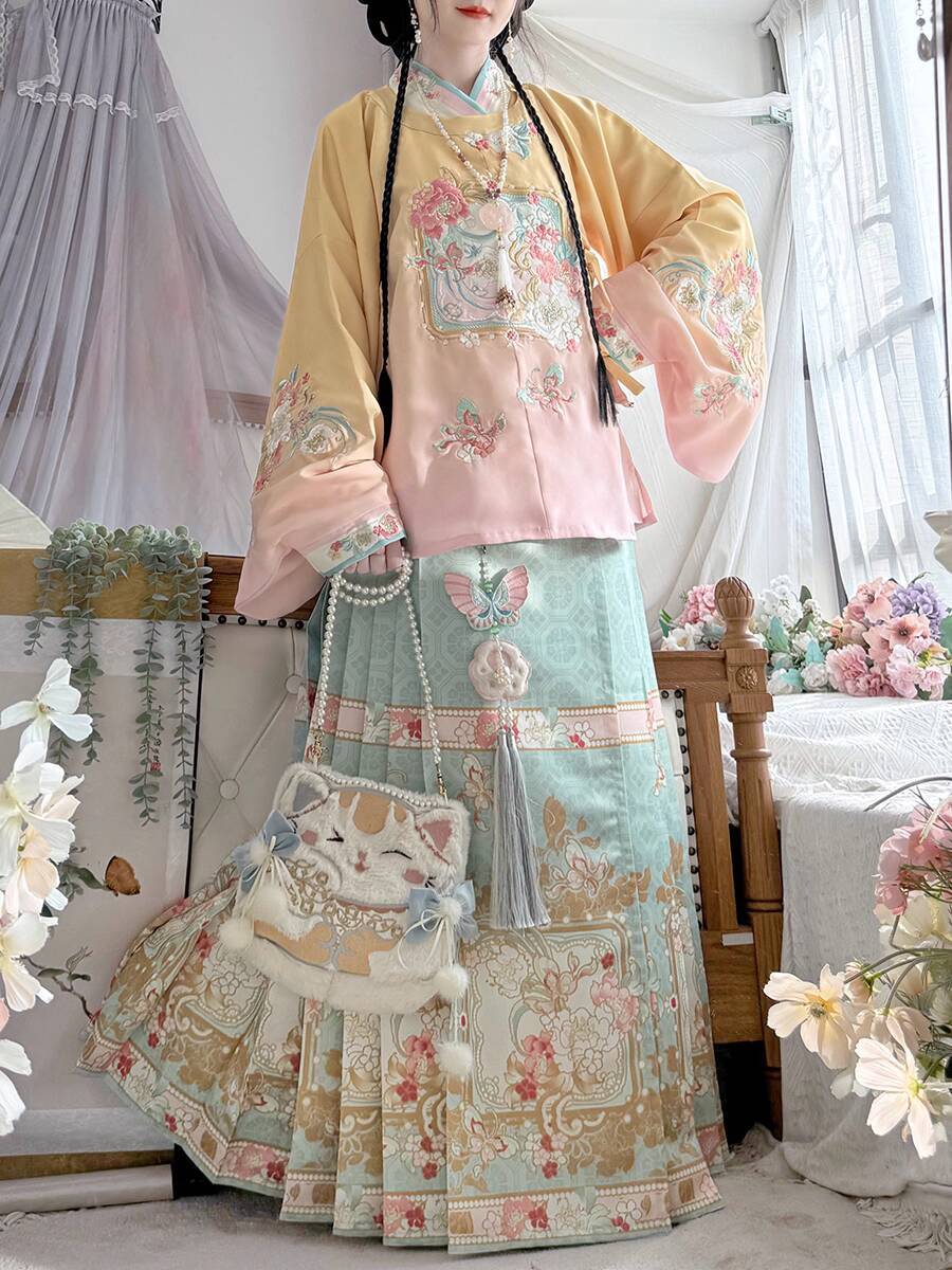 Nuovo Hanfu Donna Sistema Ming - Embroidery Skirt recensione e prezzo