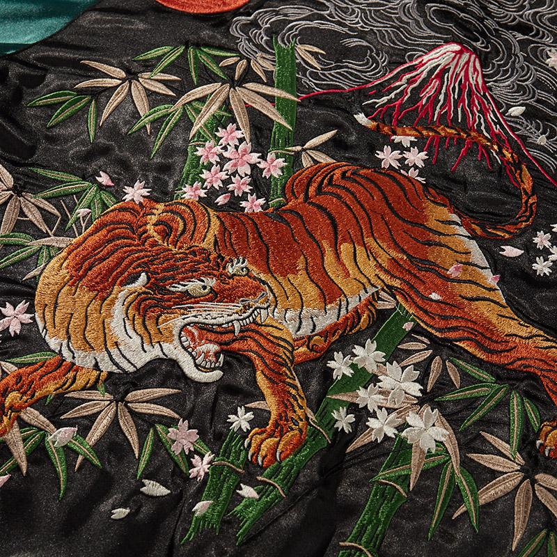 Giacca bomber Sukajan con rica - Embroidery Jacket recensione e prezzo